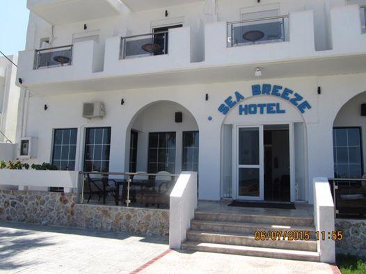 Sea Breeze Hotel มัสติคารี ภายนอก รูปภาพ
